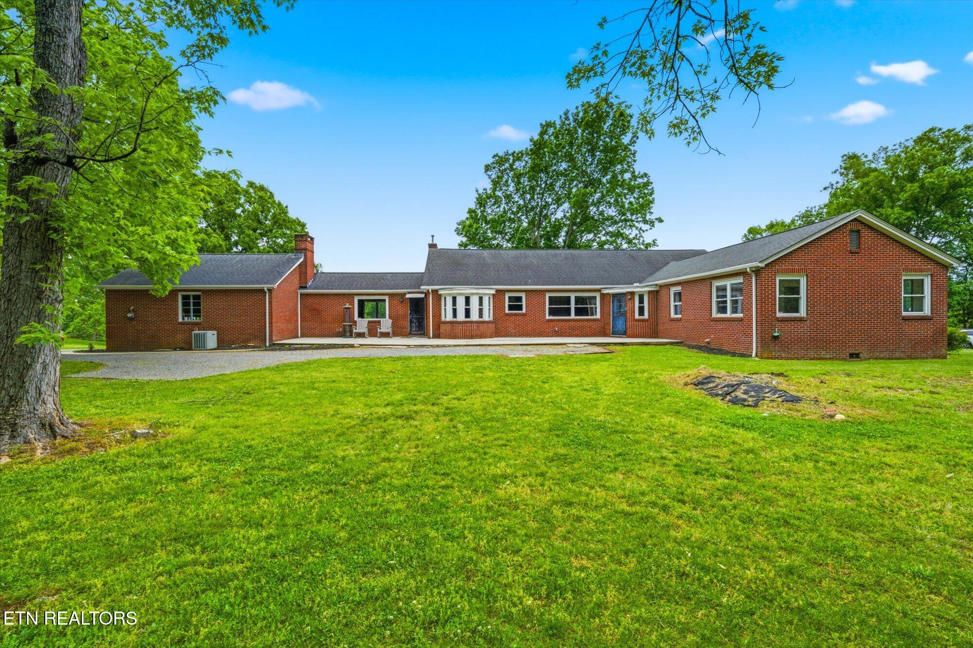 5215 East Sunset Road Knoxville, TN 37914 - Photo 7 of 57 Rear of House