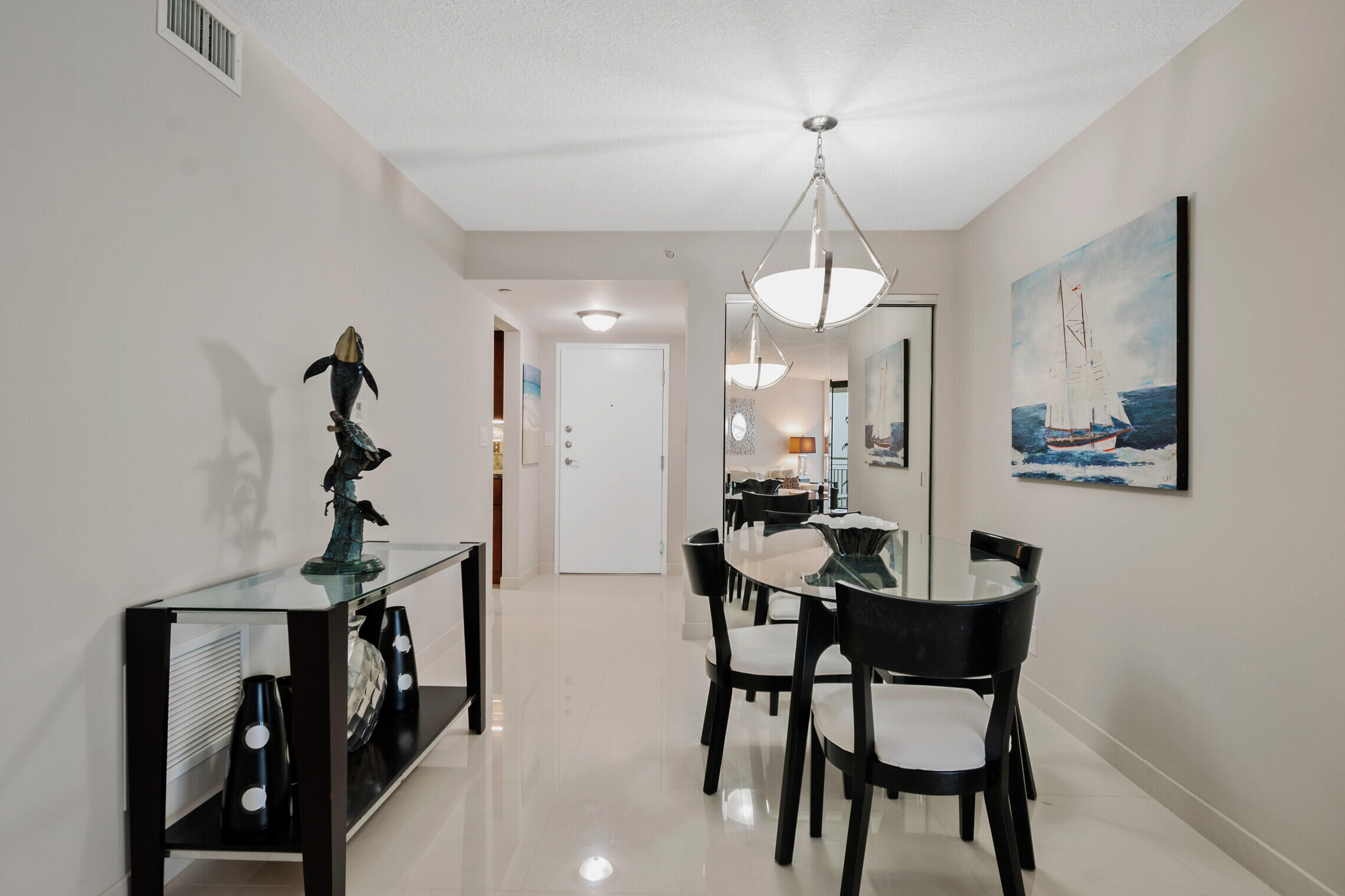 3000 North Ocean Drive, Unit 26B Singer Island, FL 33404 - Photo 24 of 39 Dining Area