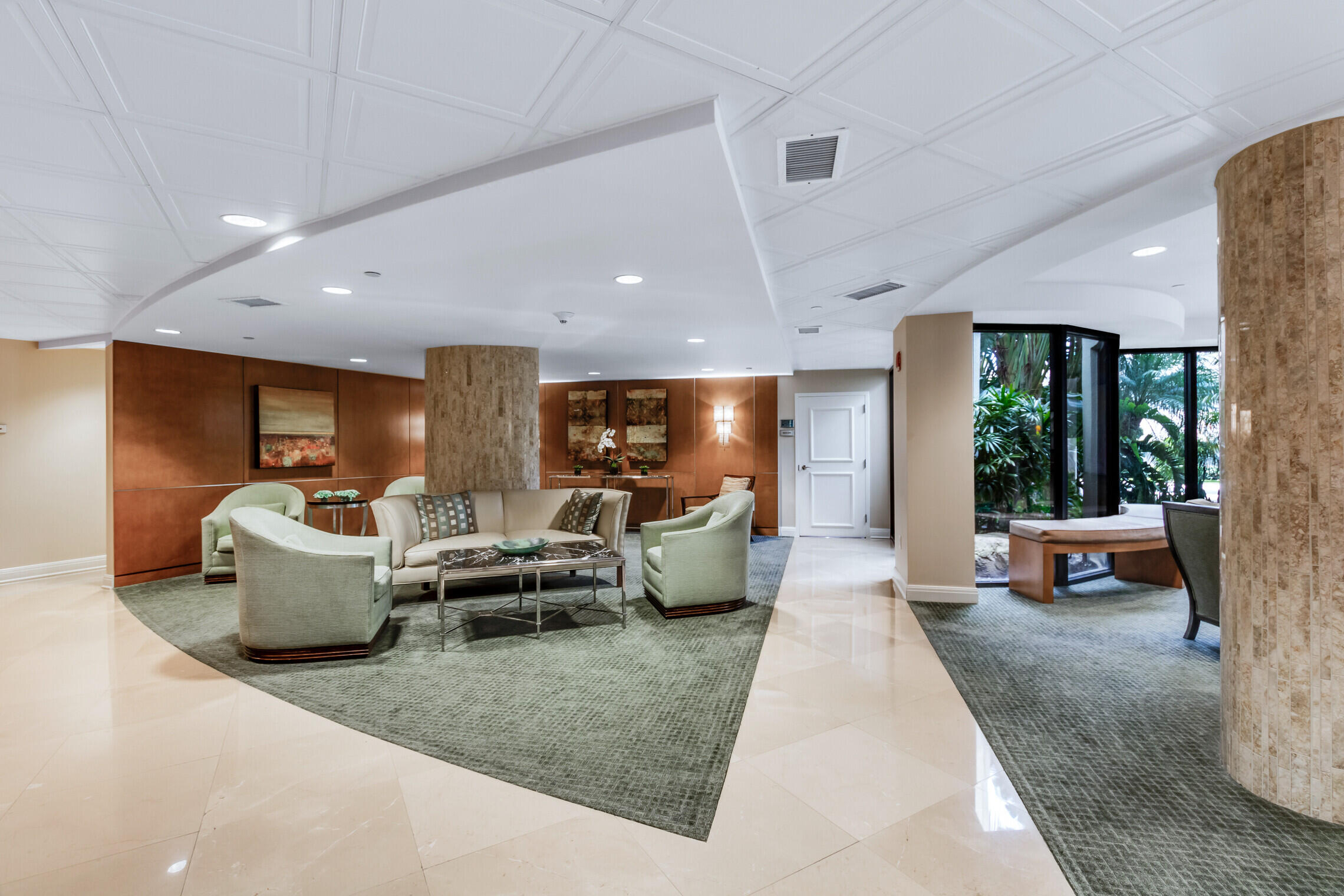 3000 North Ocean Drive, Unit 26B Singer Island, FL 33404 - Photo 29 of 39 Lobby