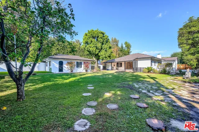 $16,500 | 629 North Rexford Drive, Beverly Hills, CA 90210