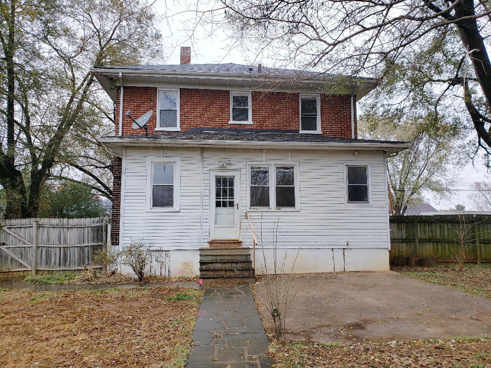 503 Liberty Road Northeast Roanoke, VA 24012 - Photo 14 of 16 IMG_7619_15