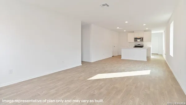 $281,060 | 16063 Mahogany Way, Elmendorf, TX 78112