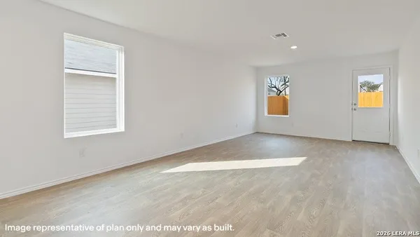 $281,060 | 16063 Mahogany Way, Elmendorf, TX 78112