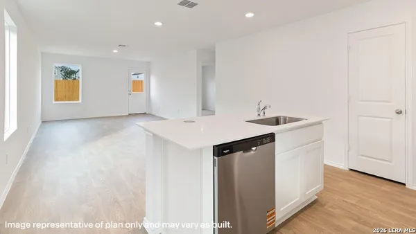 $281,060 | 16063 Mahogany Way, Elmendorf, TX 78112