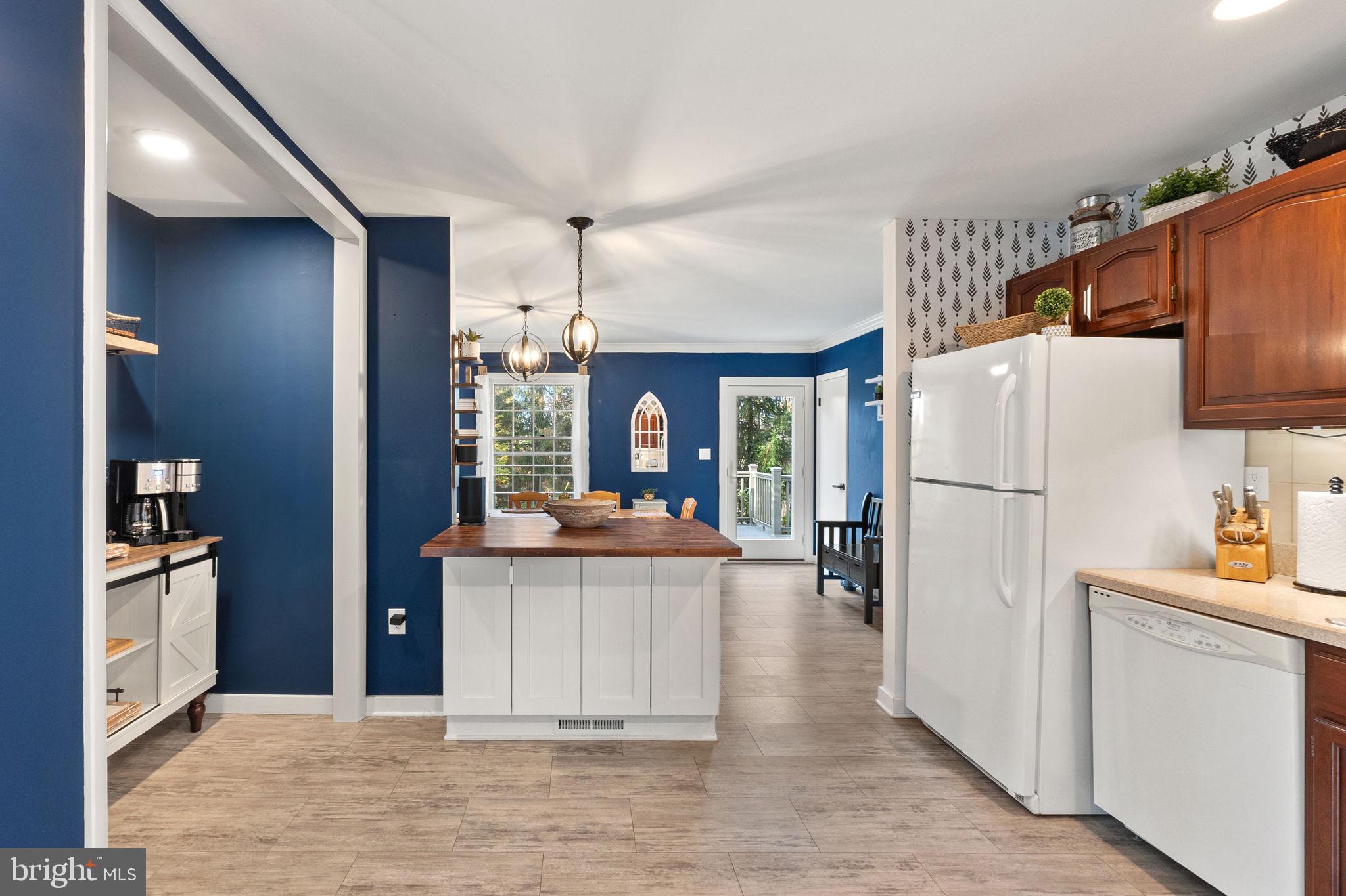 32651 Mt Weather Road Bluemont, VA 20135 - Photo 27 of 117 View from stove through to eat in & dining.