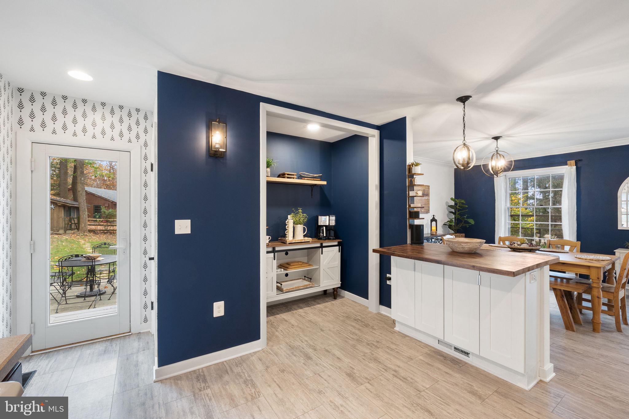 32651 Mt Weather Road Bluemont, VA 20135 - Photo 29 of 117 Dreamy coffee bar!