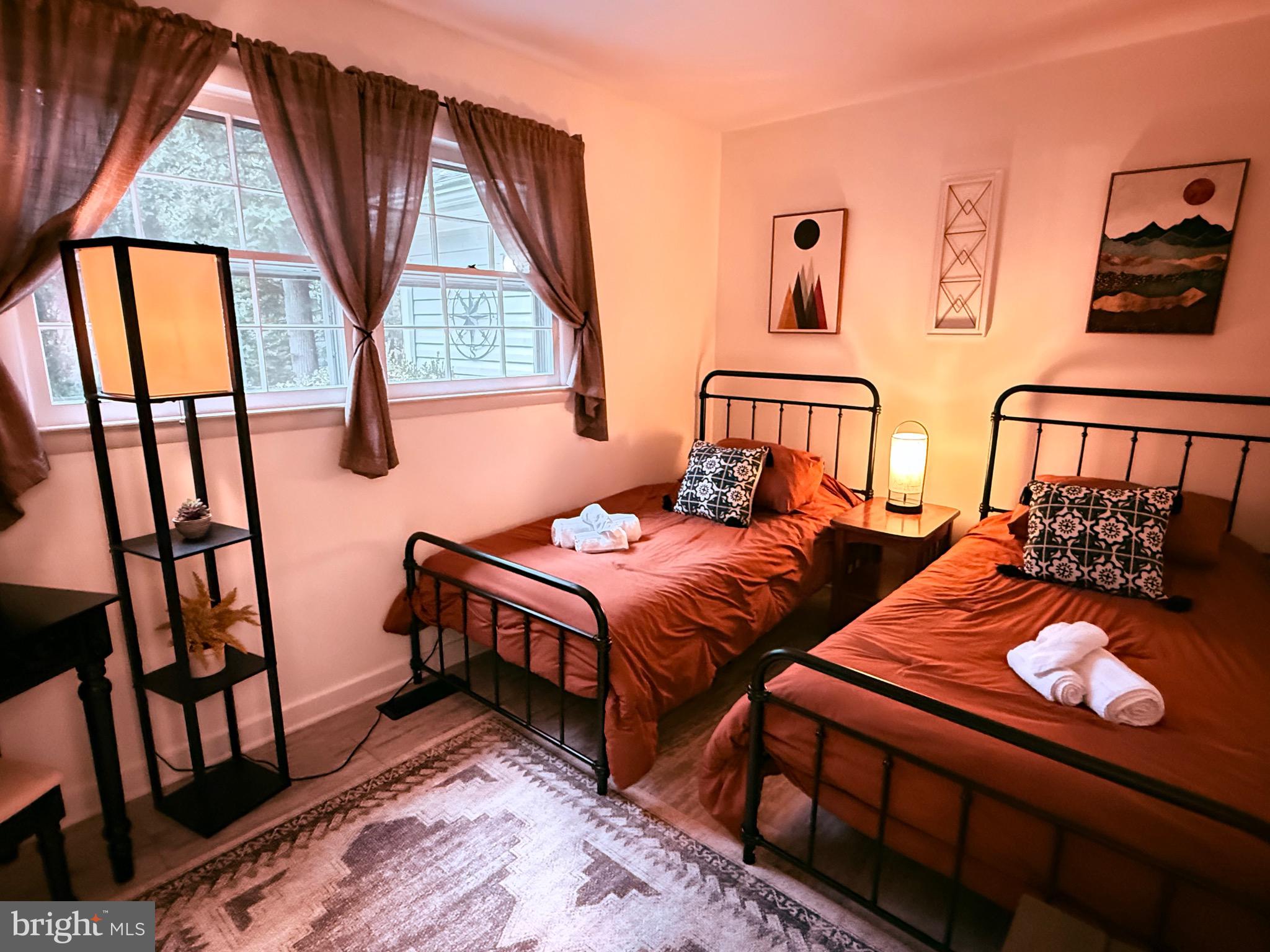 32651 Mt Weather Road Bluemont, VA 20135 - Photo 93 of 117 Office or bedroom? Your choice!