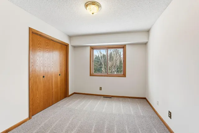 $350,000 | 342 74th Avenue North, Brooklyn Park, MN 55444