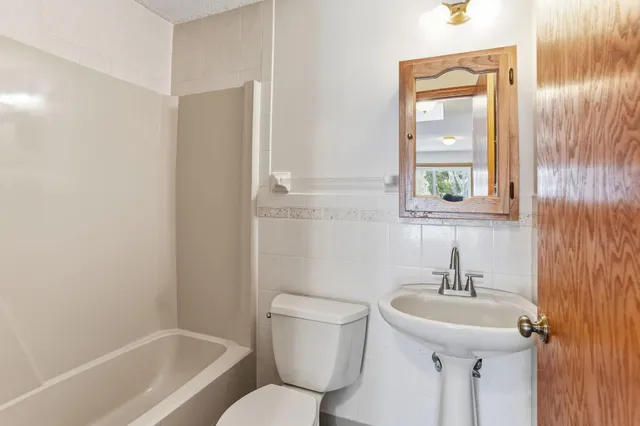 $350,000 | 342 74th Avenue North, Brooklyn Park, MN 55444