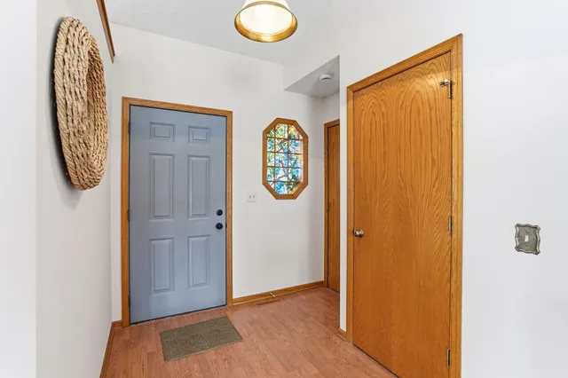 $350,000 | 342 74th Avenue North, Brooklyn Park, MN 55444