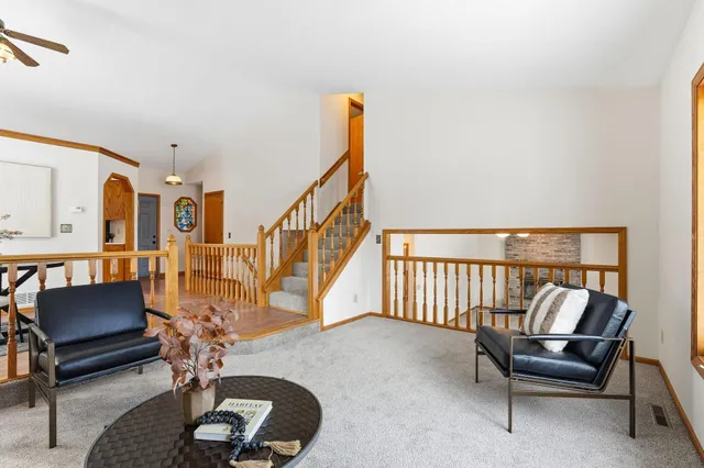 $350,000 | 342 74th Avenue North, Brooklyn Park, MN 55444