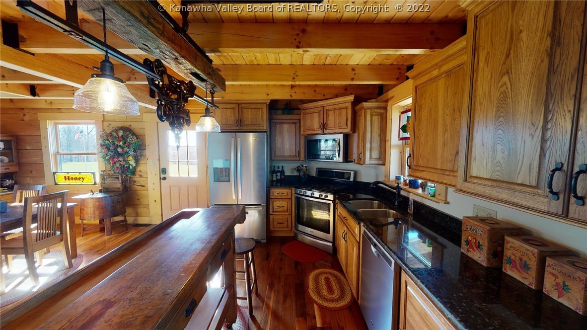303 Jefferson Run Road Le Roy, WV 25252 - Photo 10 of 24 Gallery Image 10