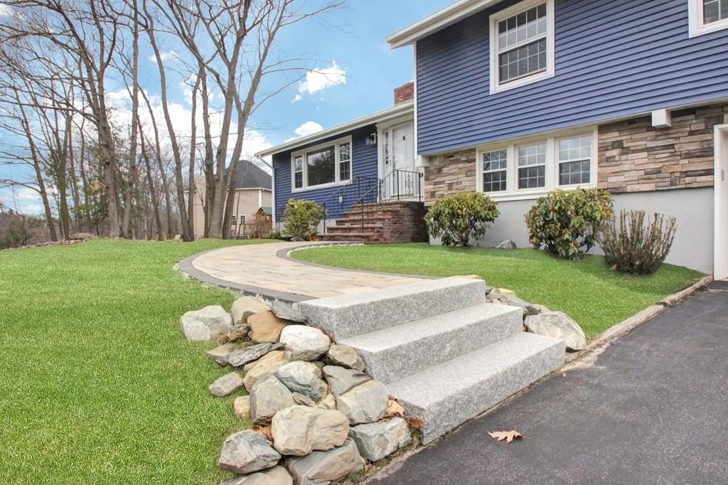57 Kimball Road Methuen, MA 01844 - Photo 2 of 34 Gallery Image 2