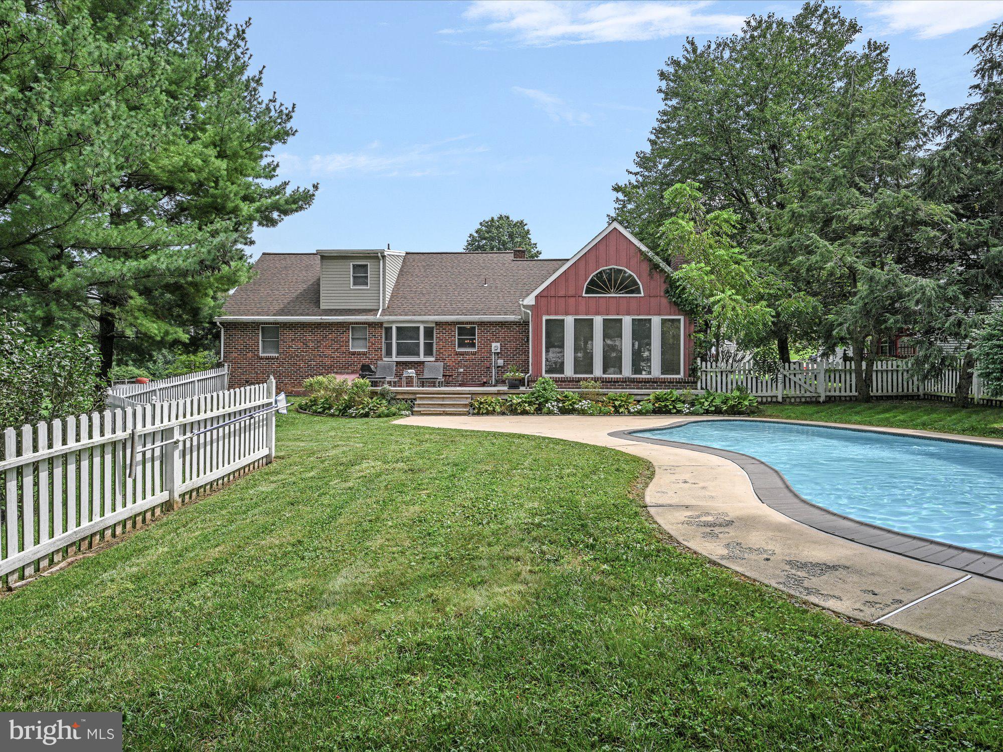 1030 White Oak Road Manheim, PA 17545 - Photo 50 of 53 View of the back of the home w sunroom