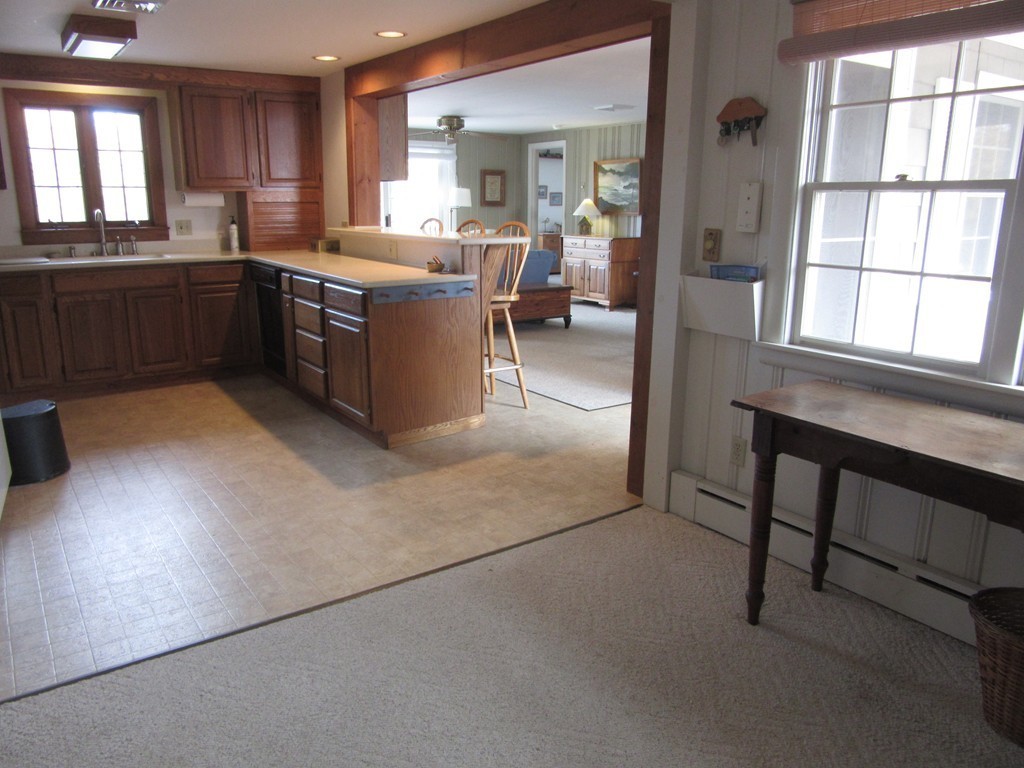 664 Northfield Road Lunenburg, MA 01462 - Photo 2 of 15