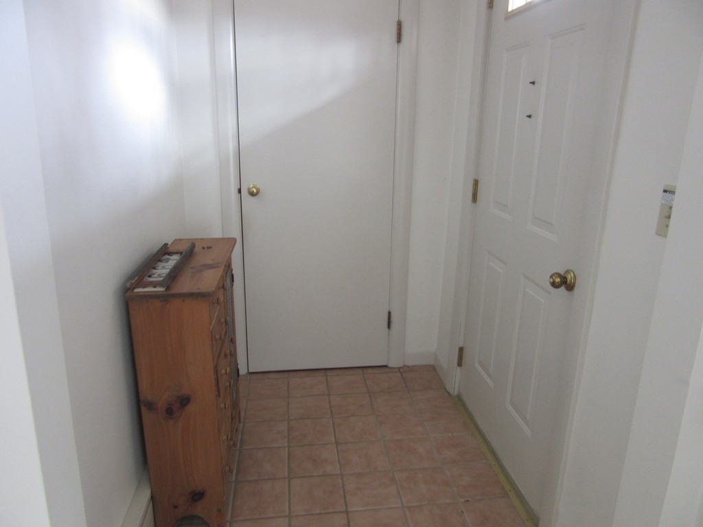 664 Northfield Road Lunenburg, MA 01462 - Photo 8 of 15