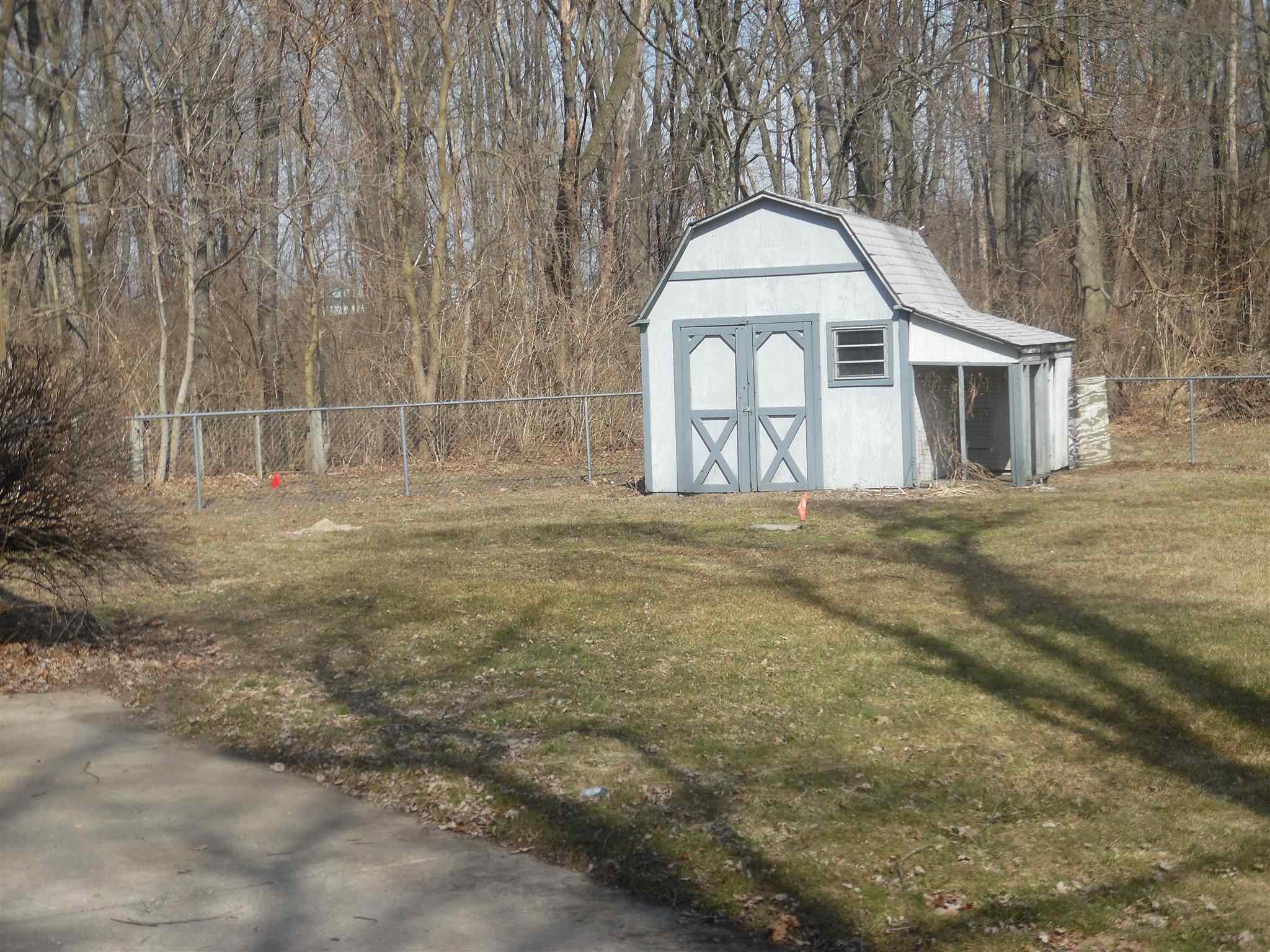 54260 Bittersweet Road Mishawaka, IN 46545 - Photo 17 of 19 Gallery Image 17