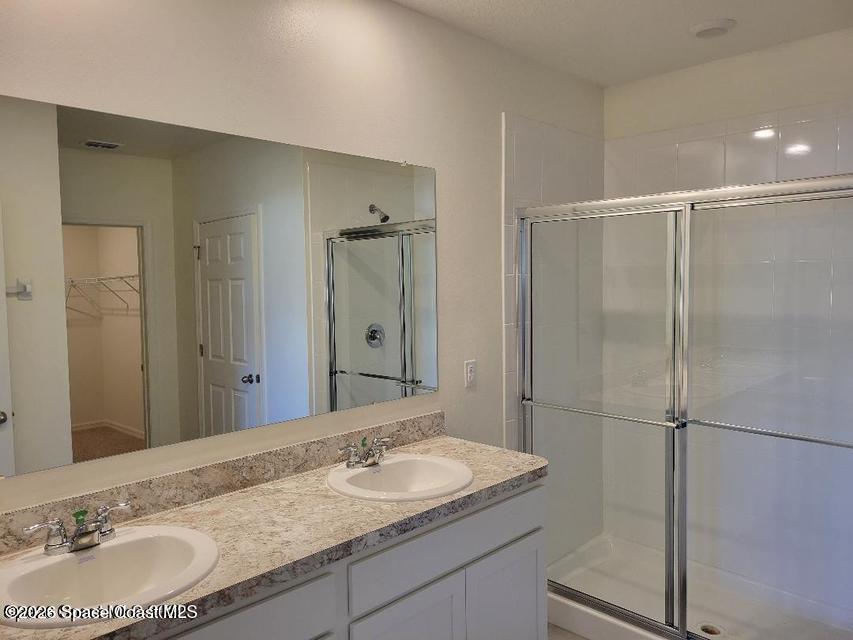 3440 Foggy Mist Road Southeast Palm Bay, FL 32909 - Photo 7 of 14 Primary Bathroom