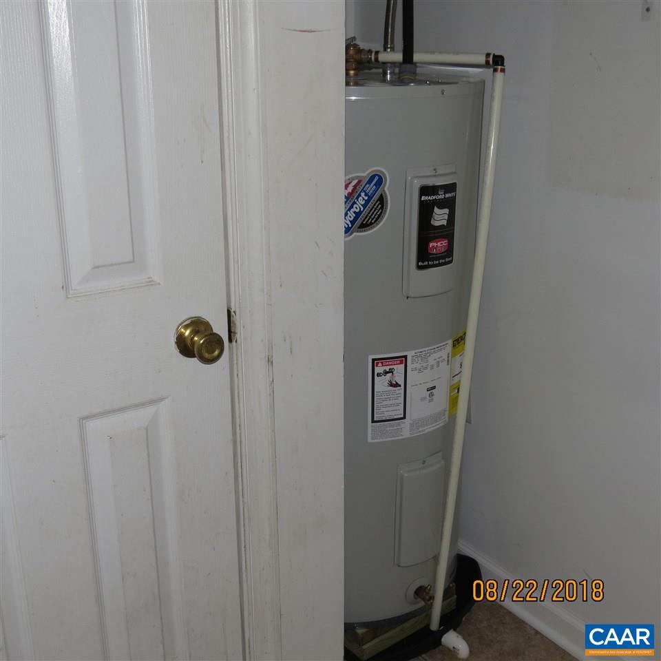 2010 Ridge Road Palmyra, VA 22963 - Photo 7 of 14 a view of water heater room