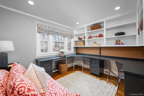 $2,499,000 | 115 Cliff Avenue, Pelham, NY 10803