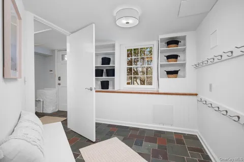 $2,499,000 | 115 Cliff Avenue, Pelham, NY 10803