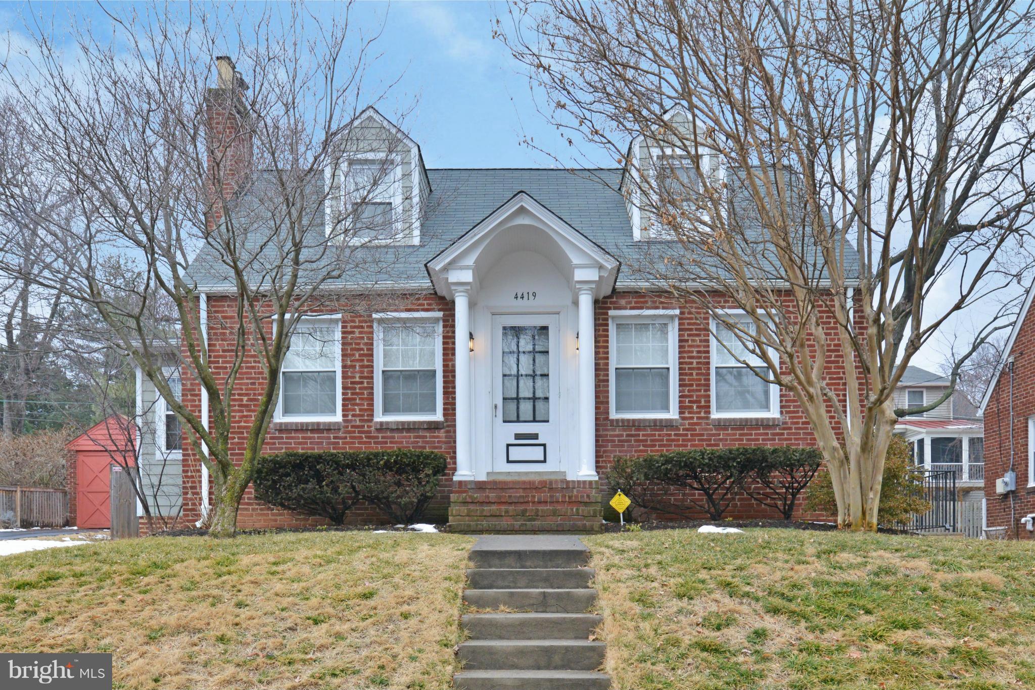 4419 19th Road North Arlington, VA 22207 - Photo 1 of 18 Exterior (Front)