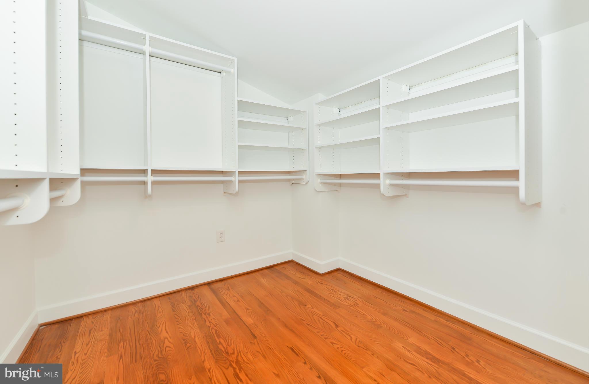 4419 19th Road North Arlington, VA 22207 - Photo 10 of 18 Bedroom (Master)