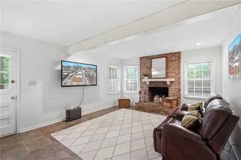 $545,000 | 5443 West 100th Street, Overland Park, KS 66207