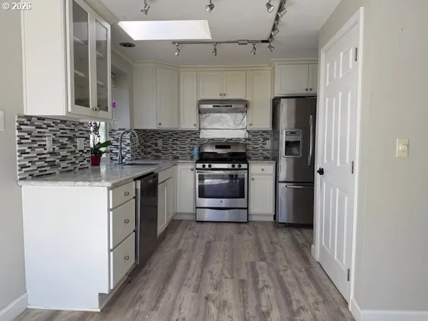 $499,900 | 14545 Southeast Center Street, Portland, OR 97236