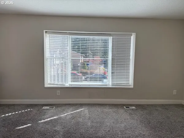 $499,900 | 14545 Southeast Center Street, Portland, OR 97236