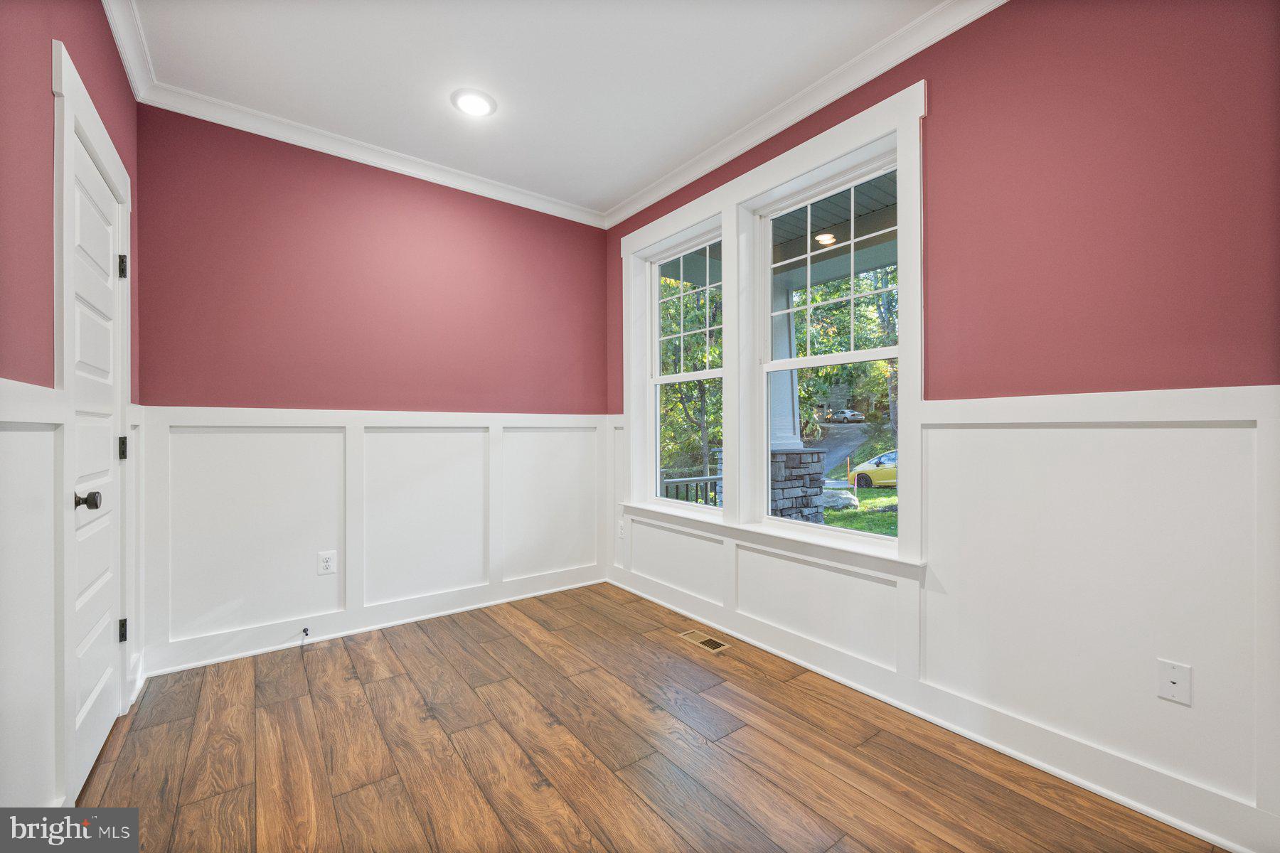 6720 Oakridge Road New Market, MD 21774 - Photo 8 of 41 First floor flex room - dining/study/living room