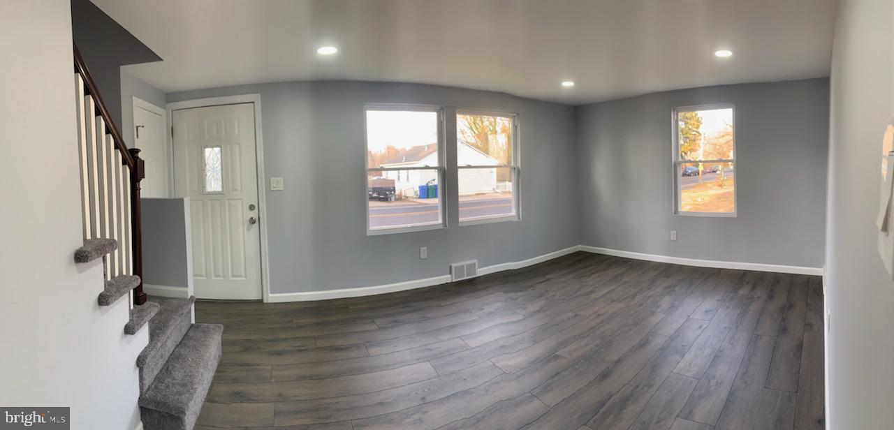 802 Newportville Road Croydon, PA 19021 - Photo 8 of 21