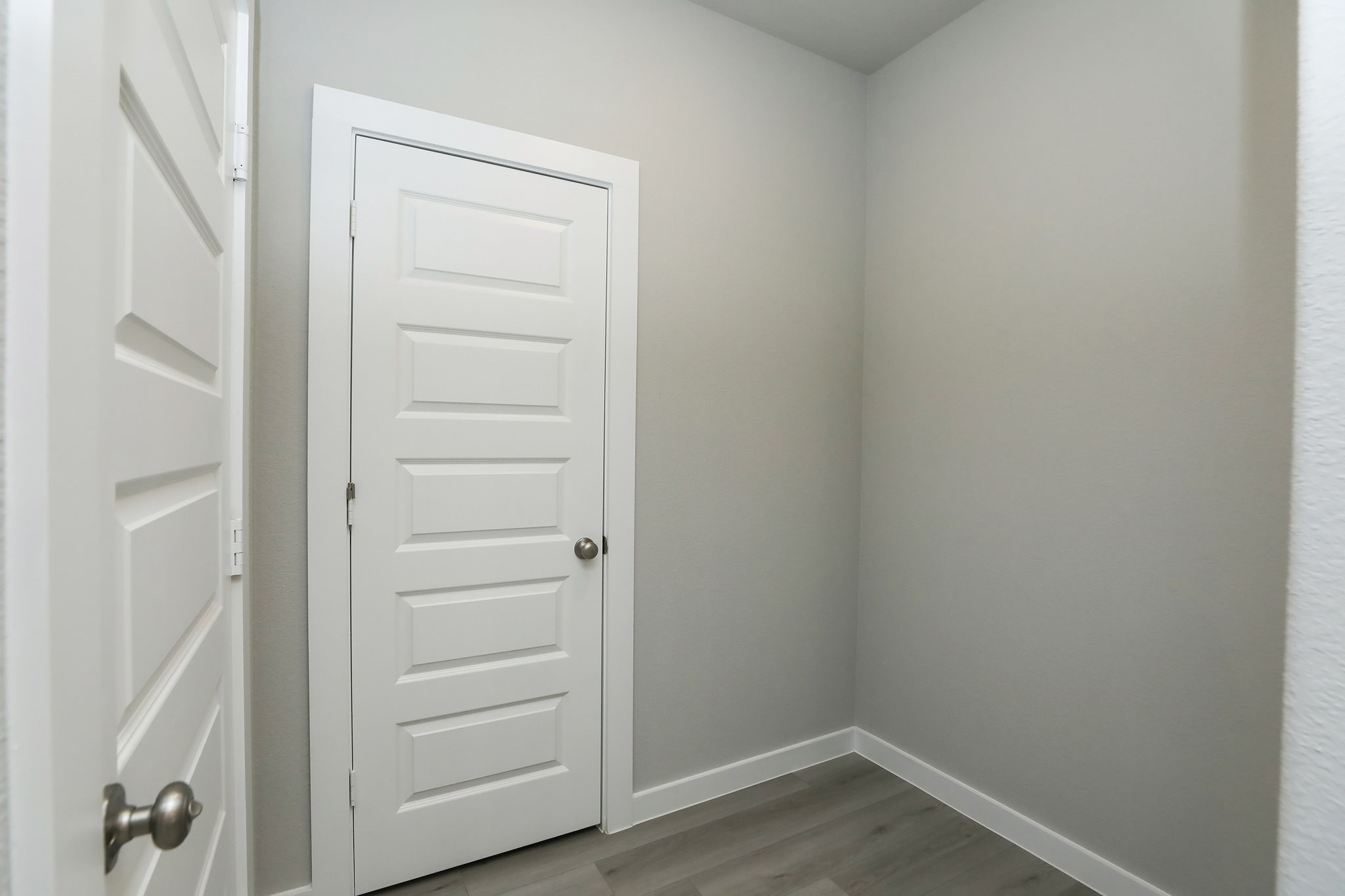 14110 Greystone Ter Street Magnolia, TX 77354 - Photo 21 of 34 There Is A Convenient MUD Space Immediately Off The Garage Entry, Perfect For Shoes, Jackets, And Backpacks. There Is Also An Adjacent Coat Closet For Additional Storage.