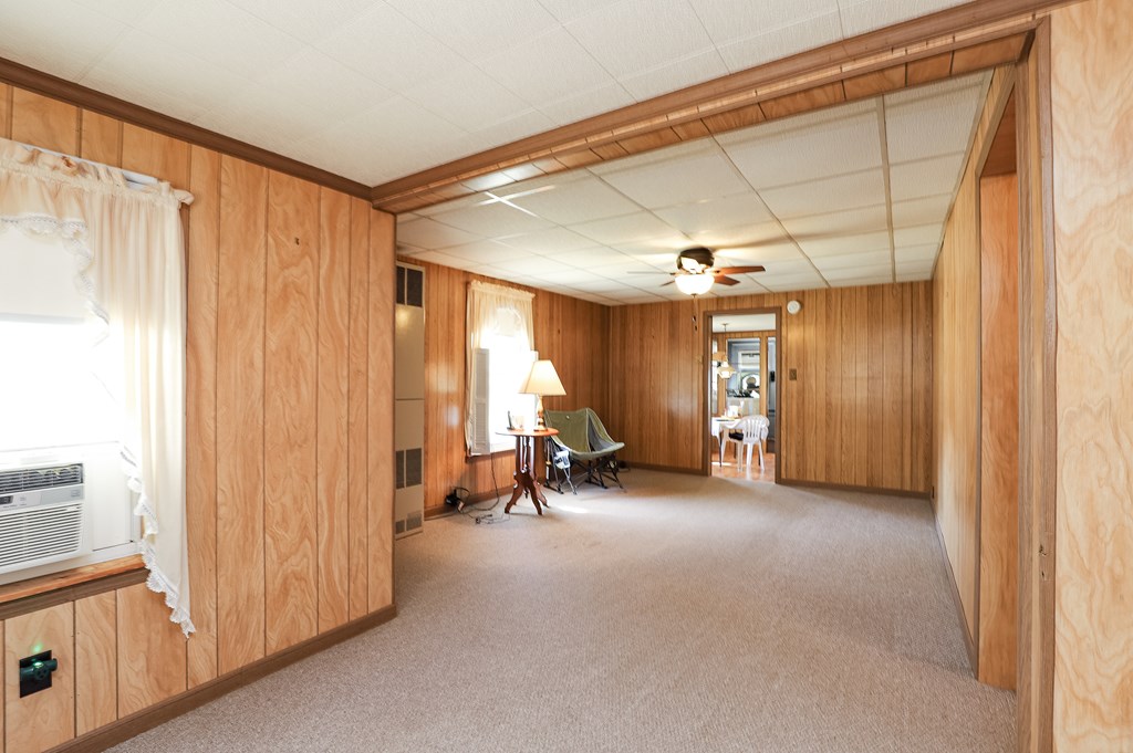 20344 Old County Road Greenbush, VA 23357 - Photo 19 of 32