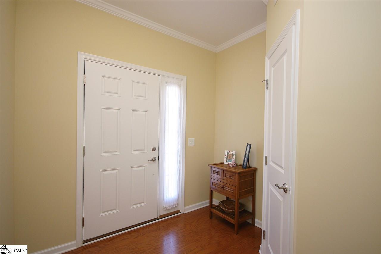 148 Awendaw Way Greenville, SC 29607 - Photo 14 of 33