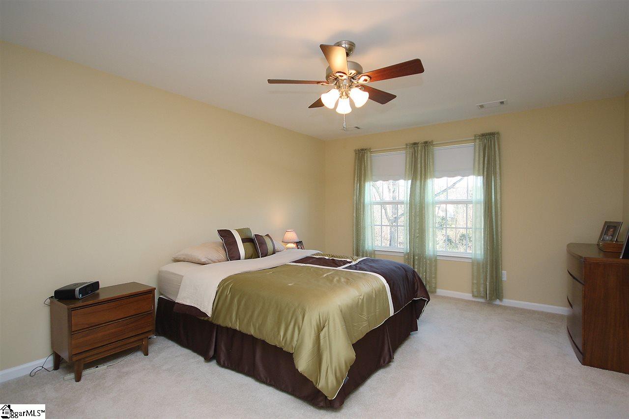 148 Awendaw Way Greenville, SC 29607 - Photo 18 of 33