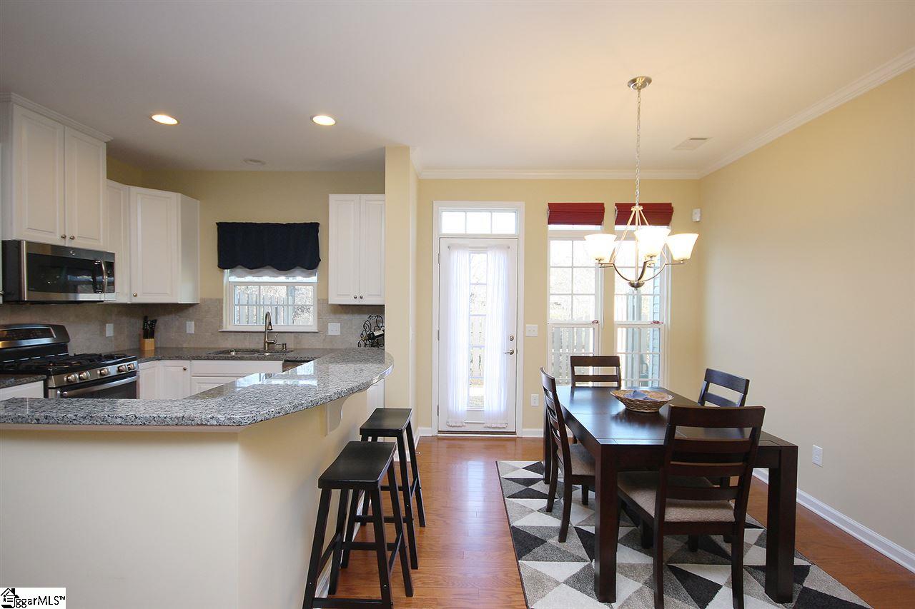 148 Awendaw Way Greenville, SC 29607 - Photo 9 of 33