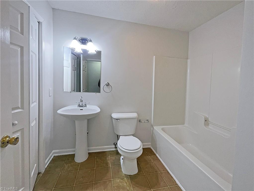 1144 Liberty Drive Thomasville, NC 27360 - Photo 12 of 22