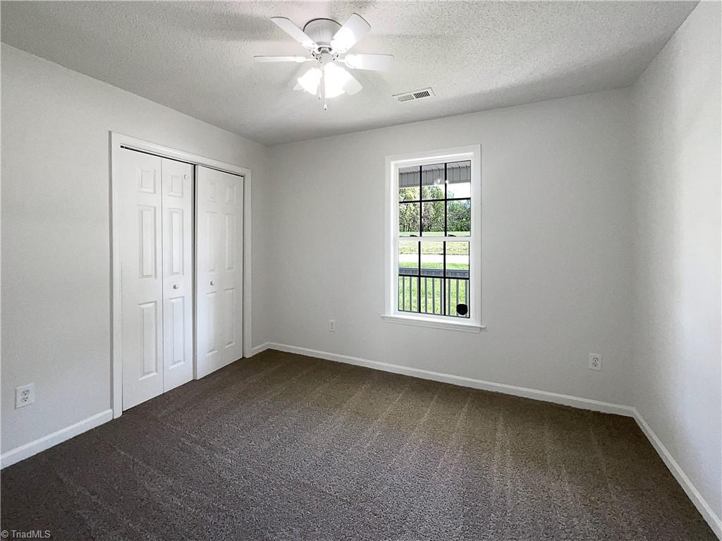 1144 Liberty Drive Thomasville, NC 27360 - Photo 13 of 22