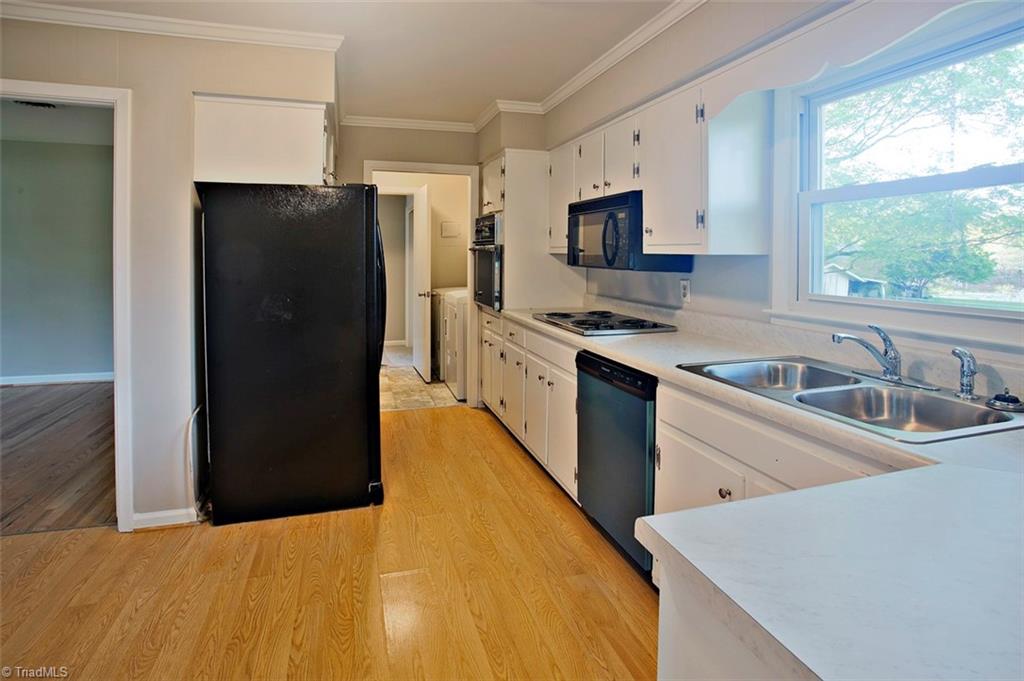 5702 Old Oak Ridge Road Greensboro, NC 27410 - Photo 16 of 31
