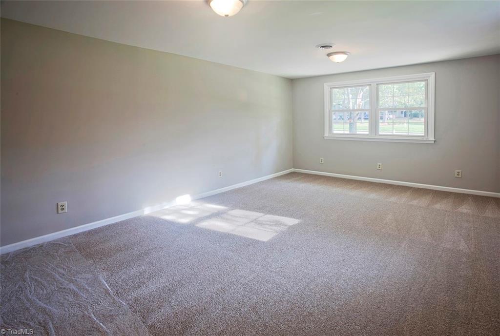 5702 Old Oak Ridge Road Greensboro, NC 27410 - Photo 24 of 31