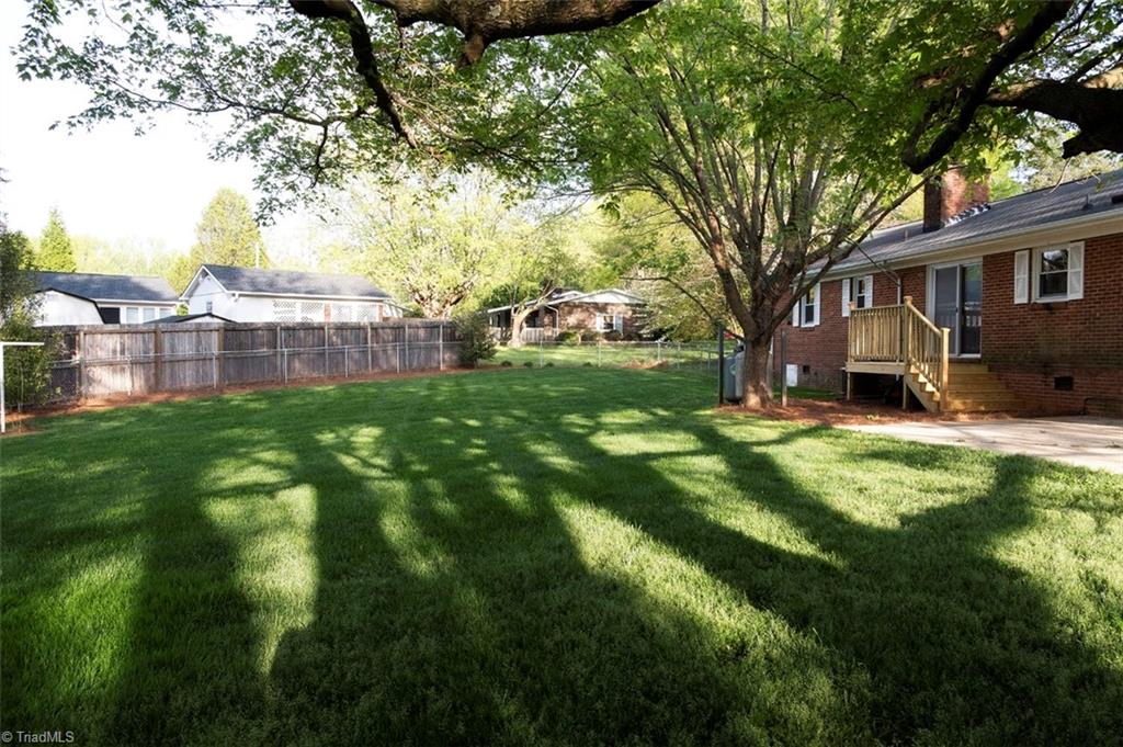 5702 Old Oak Ridge Road Greensboro, NC 27410 - Photo 9 of 31