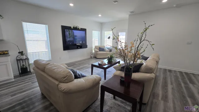 $2,800 | Undisclosed Address, Baton Rouge, LA 70817