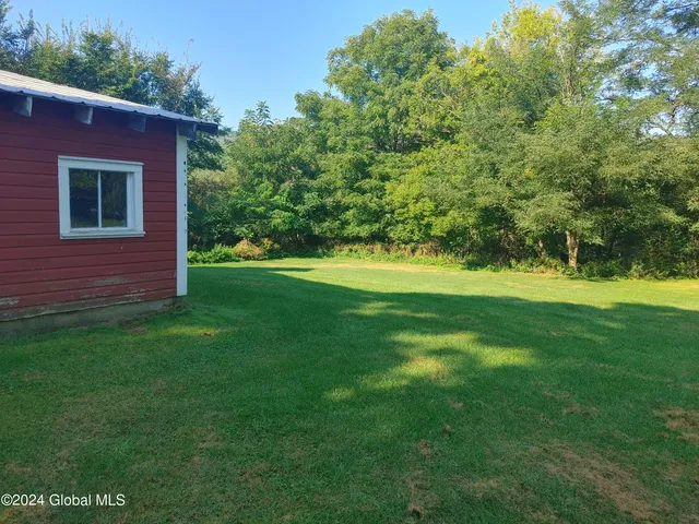 $699,900 | 16151 Highway 22, Putnam Station, NY 12861