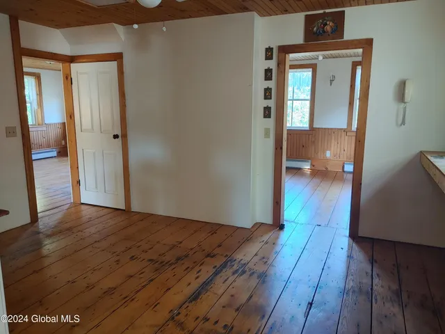 $699,900 | 16151 Highway 22, Putnam Station, NY 12861