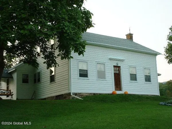 $699,900 | 16151 Highway 22, Putnam, NY 12861