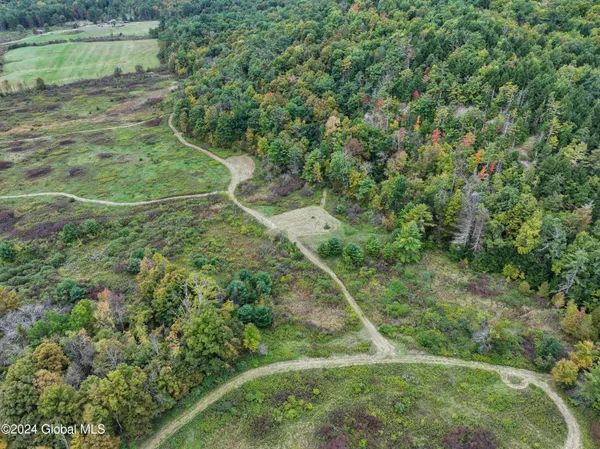 $699,900 | 16151 Highway 22, Putnam, NY 12861