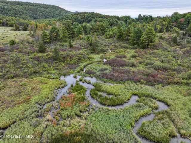 $699,900 | 16151 Highway 22, Putnam Station, NY 12861