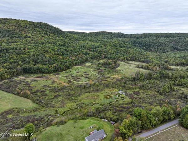 $699,900 | 16151 Highway 22, Putnam, NY 12861