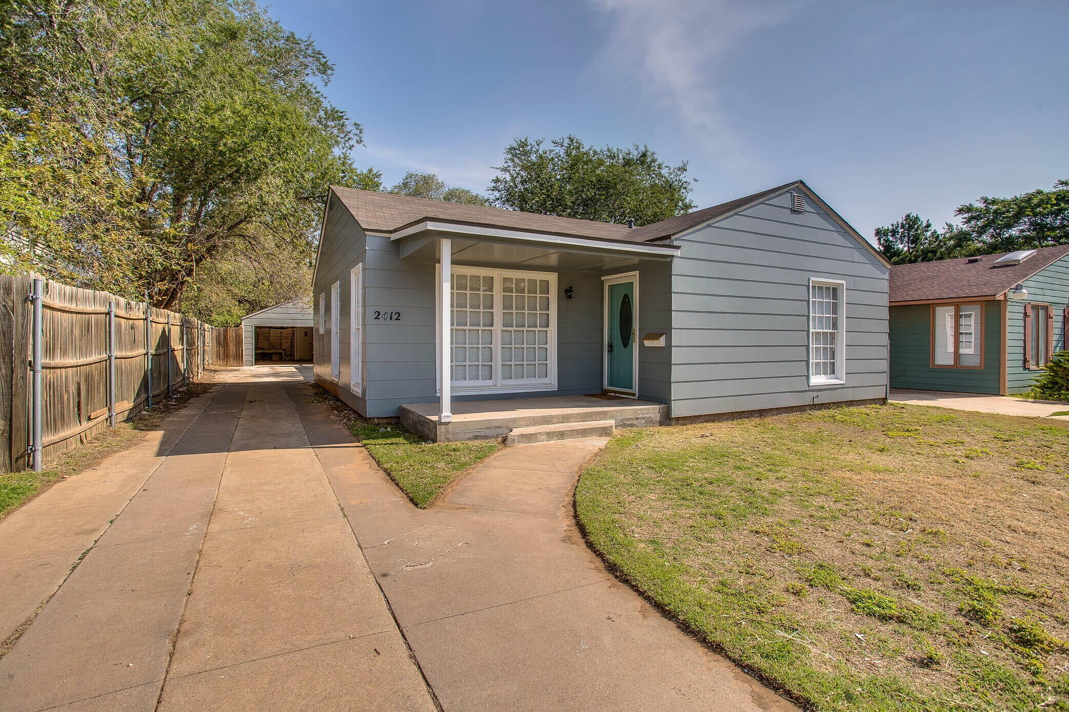 2412 22nd Street Lubbock, TX 79411 - Photo 2 of 18